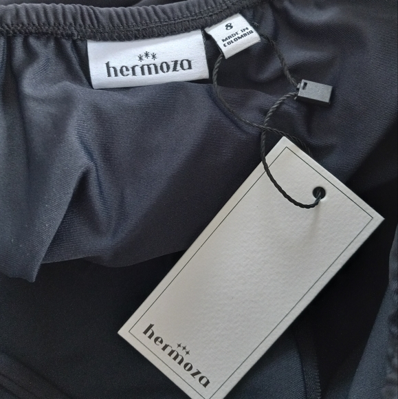 Hermoza Lupe One Piece Swimsuit Black 8 - Picture 10 of 15